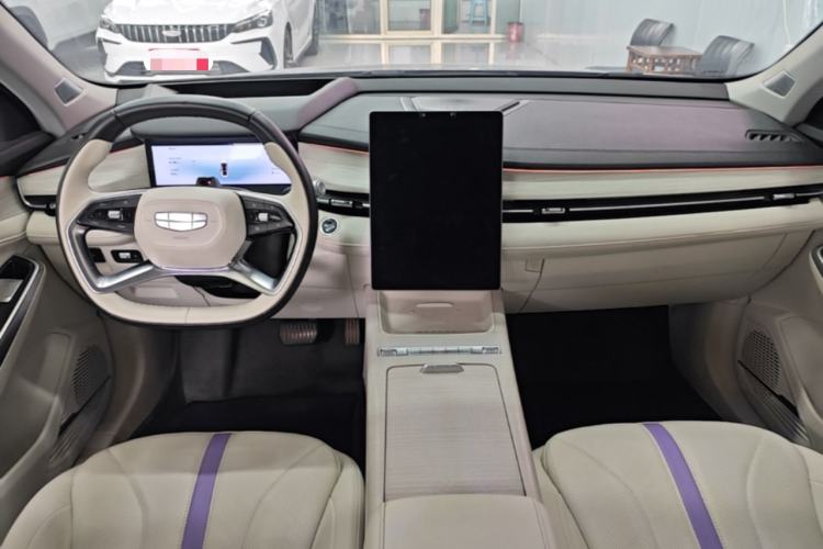 Used Geely Auto Preface 2024 Zhiqing 1.5TD Tiangong Edition Center Console