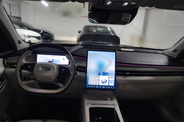 Used Geely Auto Preface 2024 Zhiqing 1.5TD Tiangong Edition Center Console