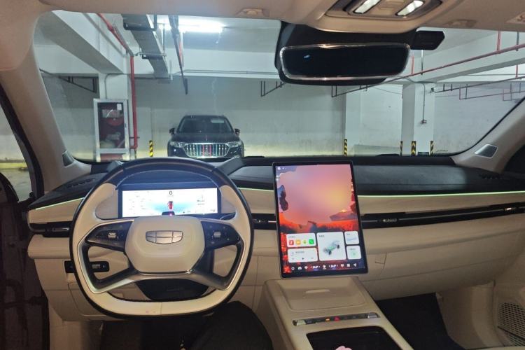 Used Geely Auto Preface 2024 Zhiqing 1.5TD Tiangong Edition Center Console