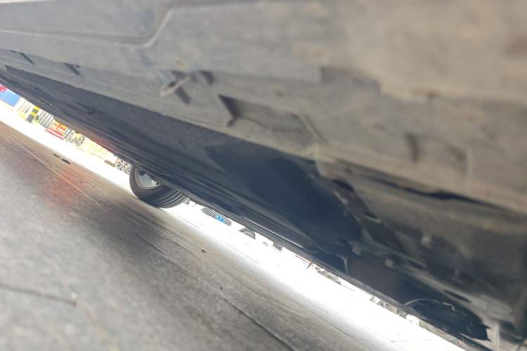 Used Geely Auto Preface 2024 2.0TD Xiaohan Edition Chassis Front Right