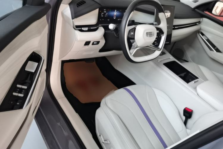 Used Geely Auto Preface 2024 Zhiqing 1.5TD Tiangong Edition Driver Seat