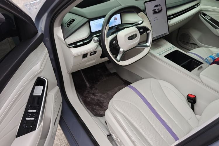 Used Geely Auto Preface 2024 Zhiqing 1.5TD Tiangong Edition Driver Seat