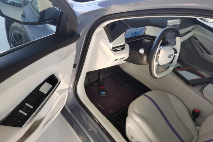 Used Geely Auto Preface 2024 Zhiqing 1.5TD Tiangong Edition Driver Seat