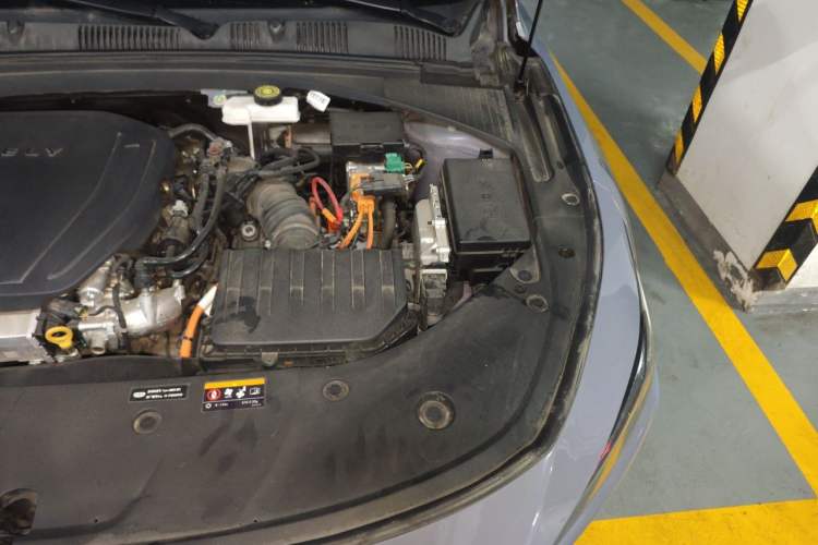Used Geely Auto Preface 2024 Zhiqing 1.5TD Tiangong Edition Engine Bay Left