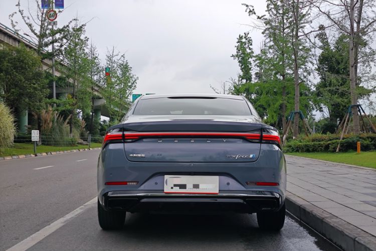 Used Geely Auto Preface 2024 Zhiqing 1.5TD Tiangong Edition Exterior 4