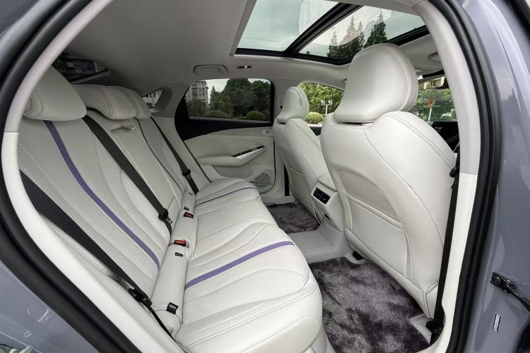 Used Geely Auto Preface 2024 Zhiqing 1.5TD Tiangong Edition Exterior 9