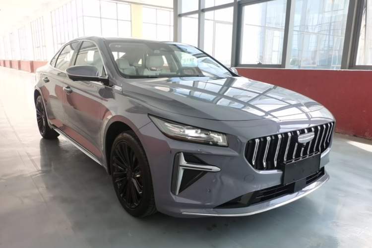 Used Geely Auto Preface 2024 Zhiqing 1.5TD Tiangong Edition Front Right 45 Deg