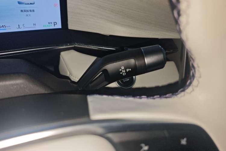 Used Geely Auto Preface 2024 Zhiqing 1.5TD Tiangong Edition Gear Lever