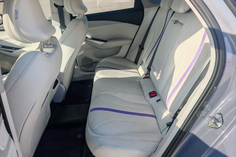 Used Geely Auto Preface 2024 Zhiqing 1.5TD Tiangong Edition Interior 4