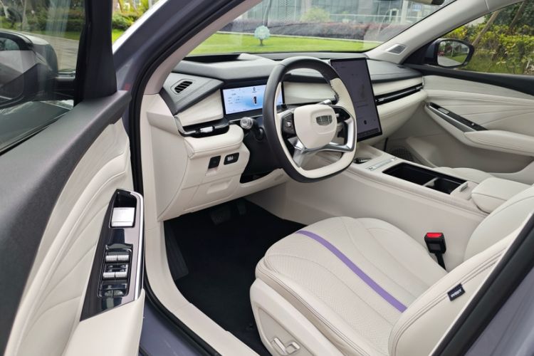 Used Geely Auto Preface 2024 Zhiqing 1.5TD Tiangong Edition Interior 5