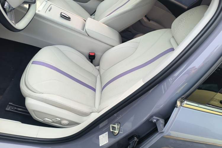 Used Geely Auto Preface 2024 Zhiqing 1.5TD Tiangong Edition Left Front Seat