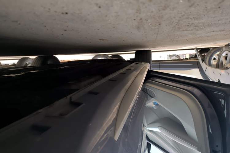 Used Geely Auto Preface 2024 Zhiqing 1.5TD Tiangong Edition Left Side Sill