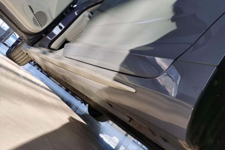 Used Geely Auto Preface 2024 Zhiqing 1.5TD Tiangong Edition Left Side Sill