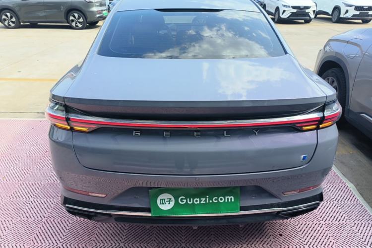 Used Geely Auto Preface 2024 Zhiqing 1.5TD Tiangong Edition Rear