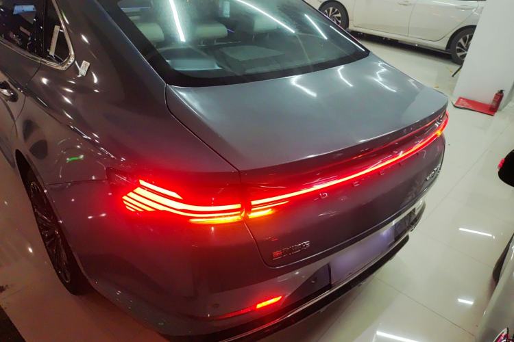 Used Geely Auto Preface 2024 Zhiqing 1.5TD Tiangong Edition Rear