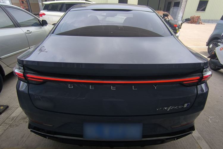 Used Geely Auto Preface 2024 Zhiqing 1.5TD Tiangong Edition Rear