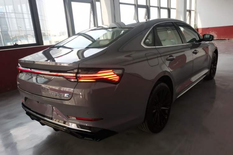Used Geely Auto Preface 2024 Zhiqing 1.5TD Tiangong Edition Rear Right 45 Deg