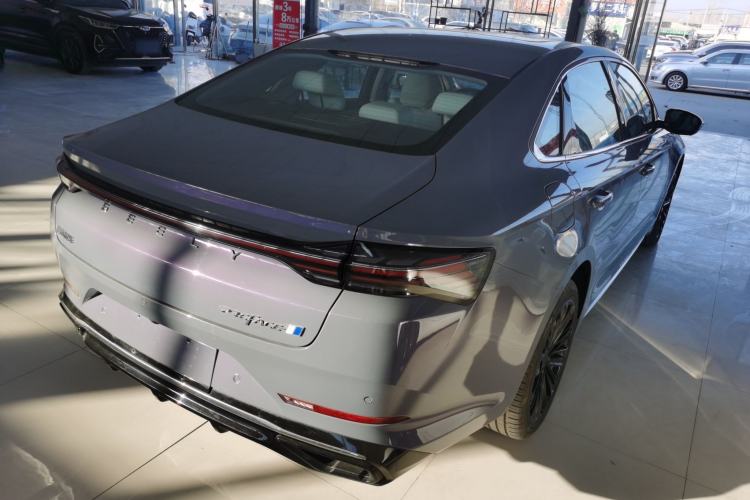 Used Geely Auto Preface 2024 Zhiqing 1.5TD Tiangong Edition Rear Right 45 Deg
