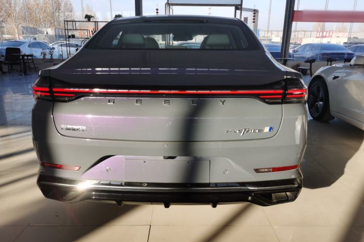 Used Geely Auto Preface 2024 Zhiqing 1.5TD Tiangong Edition Rear