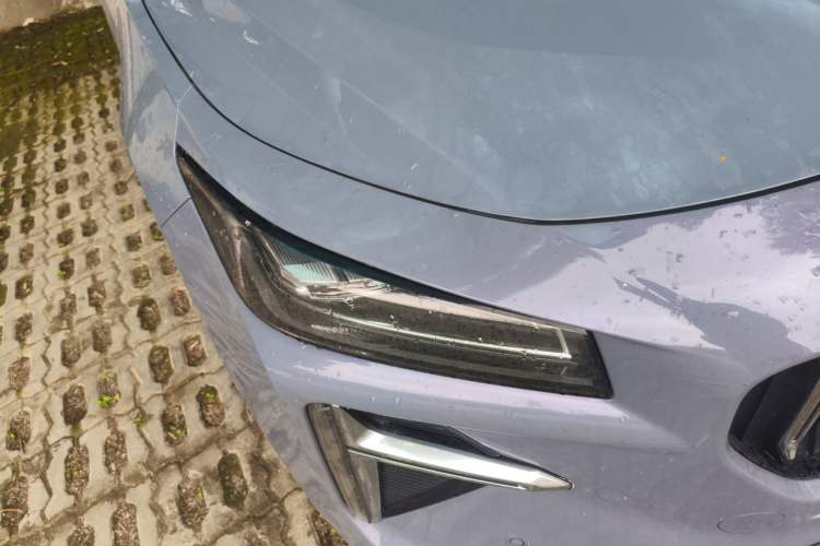Used Geely Auto Preface 2024 Zhiqing 1.5TD Tiangong Edition Right Front Headlight