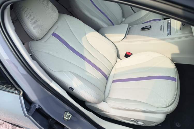 Used Geely Auto Preface 2024 Zhiqing 1.5TD Tiangong Edition Right Front Seat