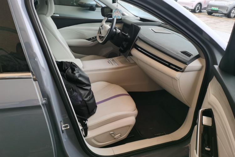 Used Geely Auto Preface 2024 Zhiqing 1.5TD Tiangong Edition Right Front Seat
