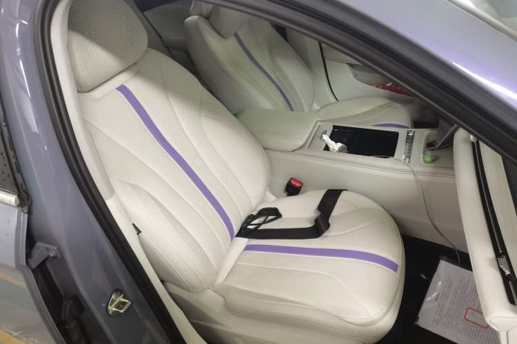 Used Geely Auto Preface 2024 Zhiqing 1.5TD Tiangong Edition Right Front Seat