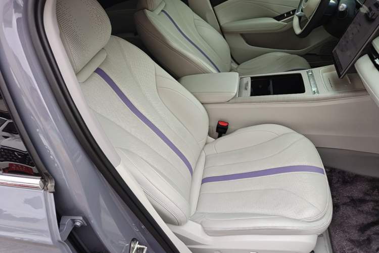 Used Geely Auto Preface 2024 Zhiqing 1.5TD Tiangong Edition Right Front Seat