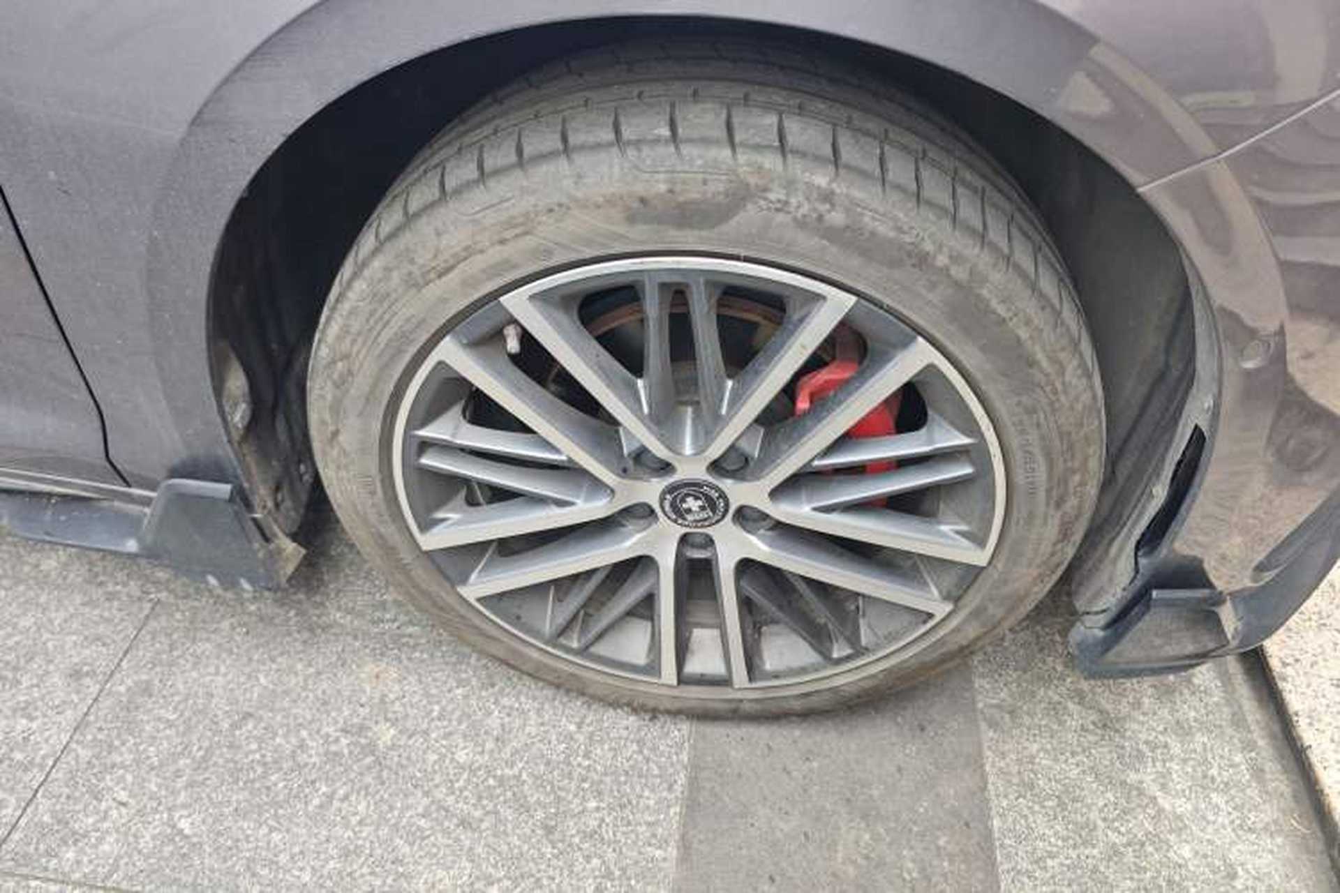 Used Geely Auto Preface 2024 2.0TD Xiaohan Edition Right Front Wheel Hub