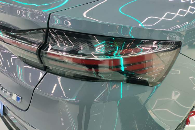 Used Geely Auto Preface 2024 Zhiqing 1.5TD Tiangong Edition Right Rear Taillight