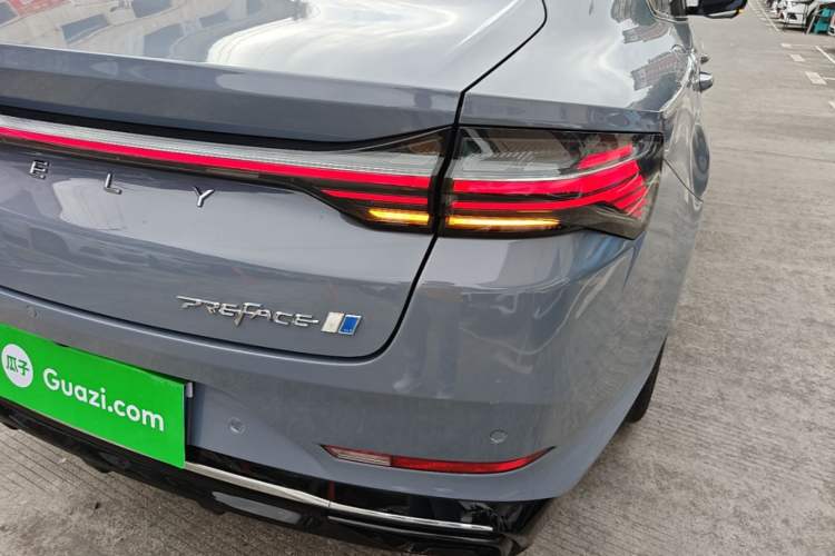 Used Geely Auto Preface 2024 Zhiqing 1.5TD Tiangong Edition Right Rear Taillight