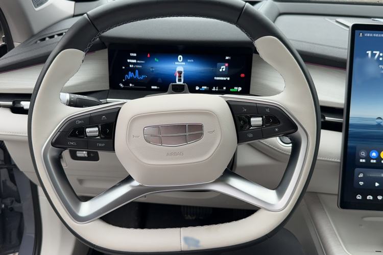 Used Geely Auto Preface 2024 Zhiqing 1.5TD Tiangong Edition Steering Wheel