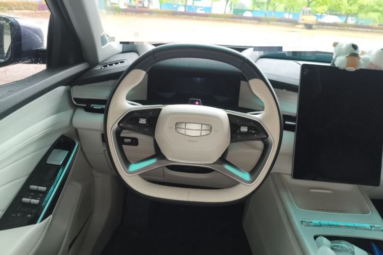 Used Geely Auto Preface 2024 Zhiqing 1.5TD Tiangong Edition Steering Wheel