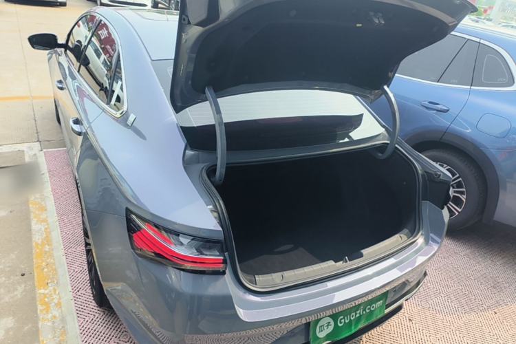 Used Geely Auto Preface 2024 Zhiqing 1.5TD Tiangong Edition Trunk