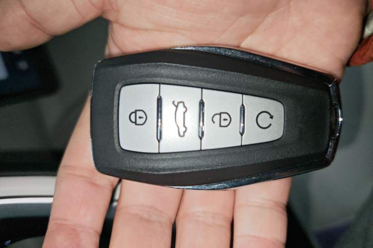 Used Geely Auto Preface 2024 Zhiqing 1.5TD Galaxy Edition Vehicle Key