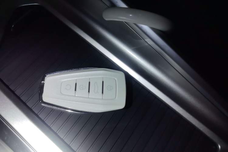 Used Geely Auto Preface 2024 2.0TD Xiaohan Edition Vehicle Key