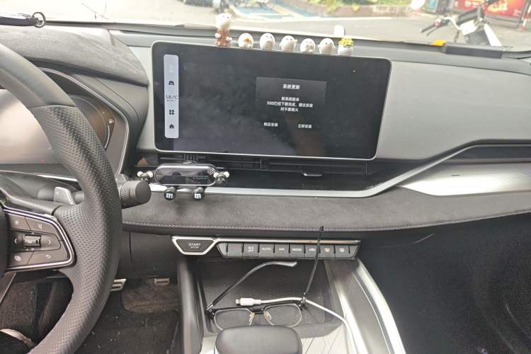 Used Geely Auto Preface 2024 2.0TD Qingyun Edition Audio And AC Panel