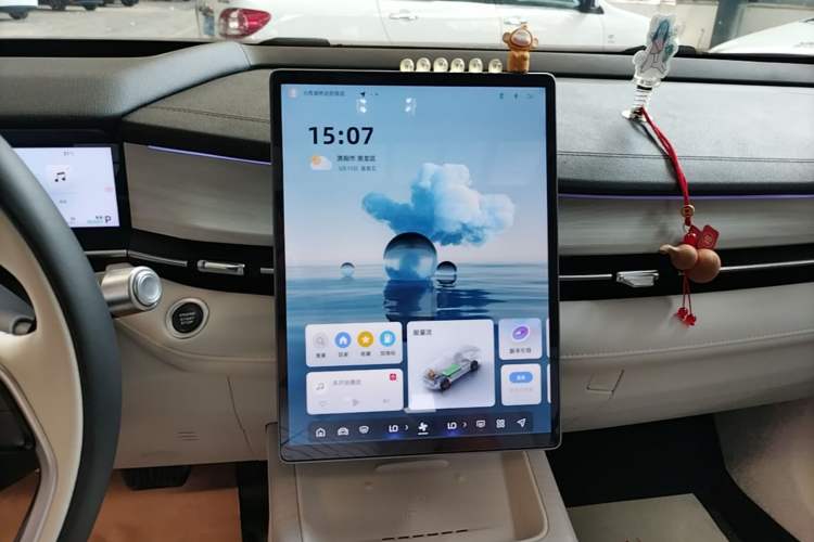 Used Geely Auto Preface 2024 Zhiqing 1.5TD Tiangong Edition Audio And AC Panel
