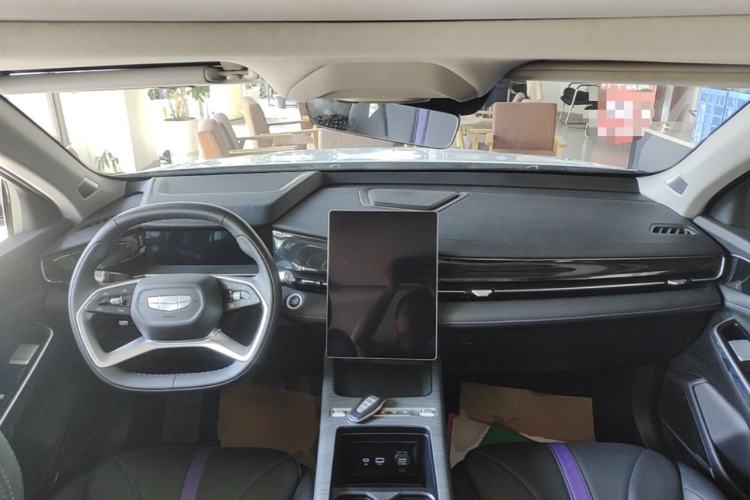 Used Geely Auto Preface 2024 Zhiqing 1.5TD Galaxy Edition Center Console