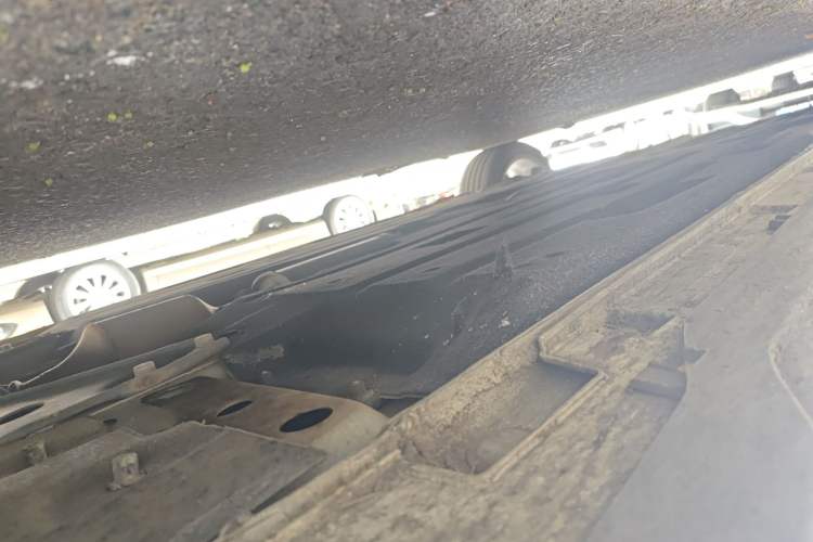 Used Geely Auto Preface 2024 2.0TD Qingyun Edition Chassis Front Right