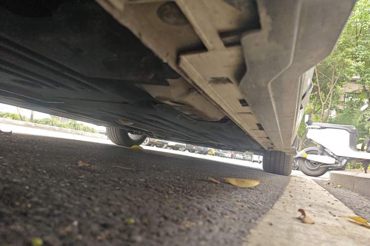 Used Geely Auto Preface 2024 2.0TD Qingyun Edition Chassis Rear Right