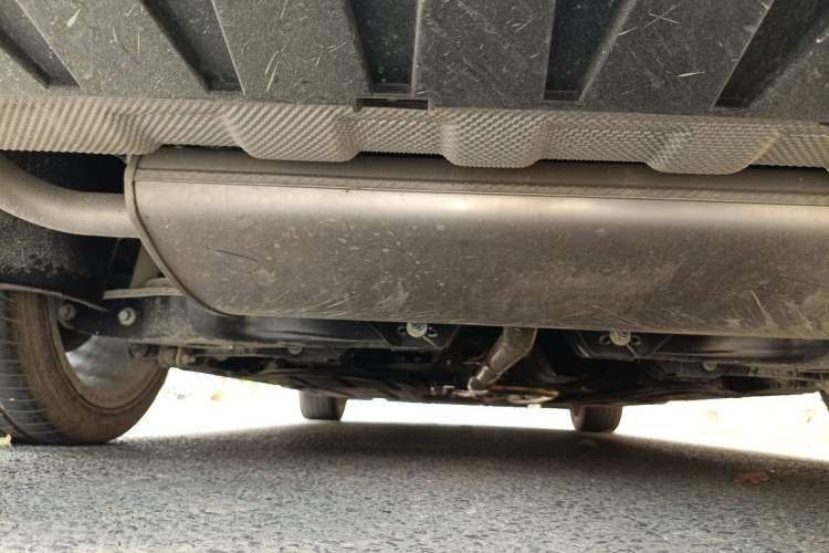 Used Geely Auto Preface 2024 Zhiqing 1.5TD Tiangong Edition Chassis Rear