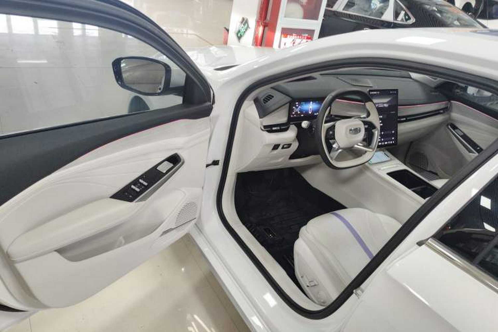 Used Geely Auto Preface 2024 Zhiqing 1.5TD Tiangong Edition Driver Seat
