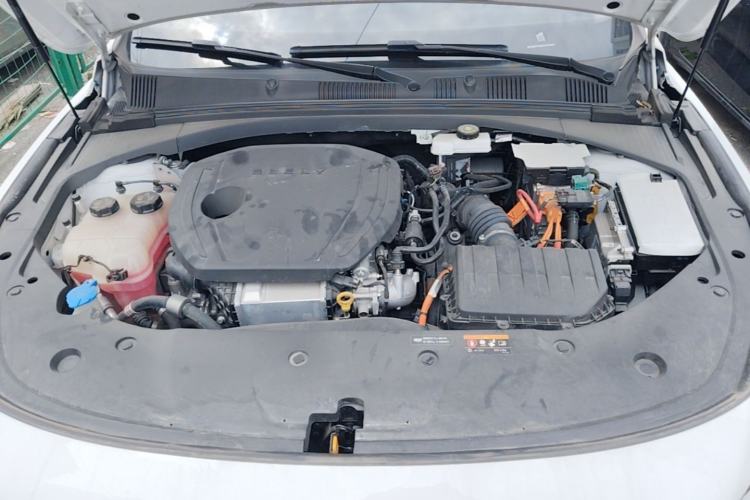 Used Geely Auto Preface 2024 Zhiqing 1.5TD Galaxy Edition Engine Bay