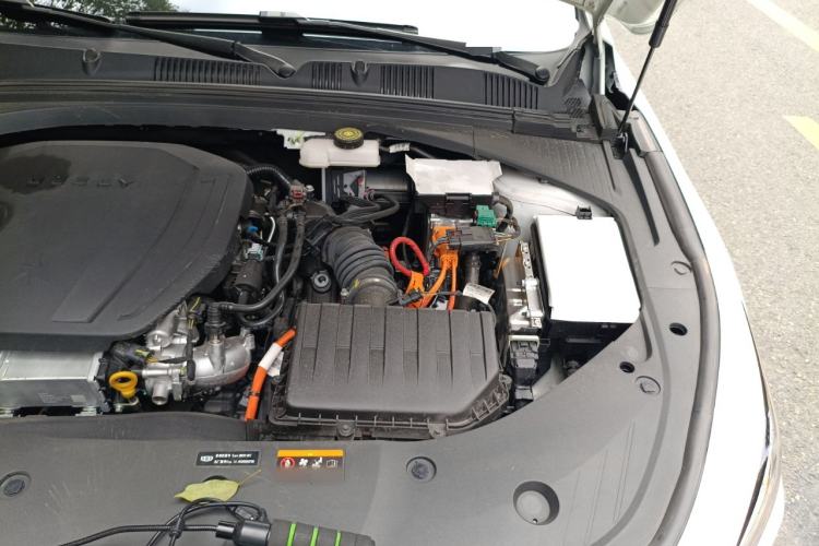 Used Geely Auto Preface 2024 Zhiqing 1.5TD Tiangong Edition Engine Bay Left