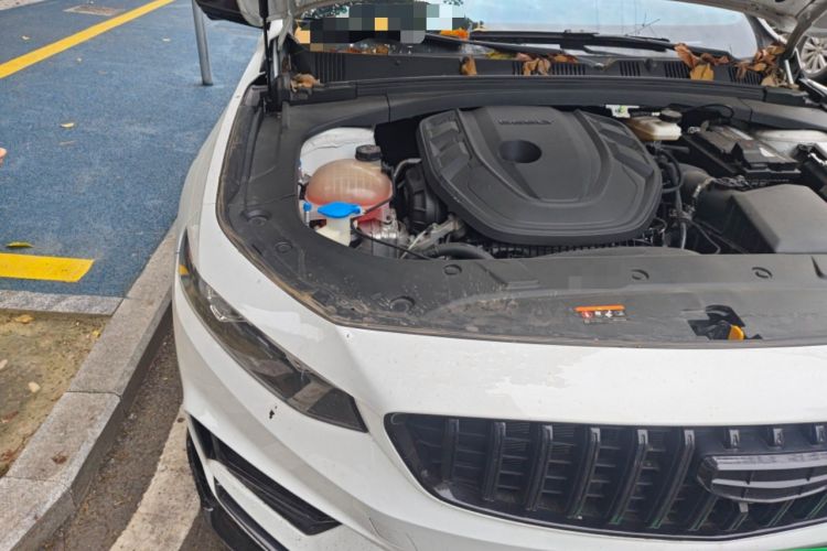 Used Geely Auto Preface 2024 2.0TD Qingyun Edition Engine Bay Right