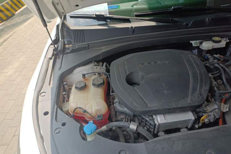 Used Geely Auto Preface 2024 Zhiqing 1.5TD Xingyun Edition Engine Bay Right