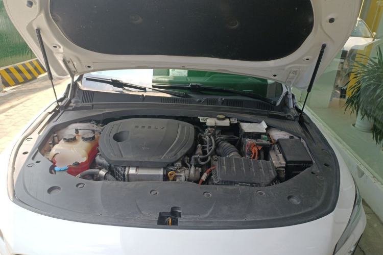 Used Geely Auto Preface 2024 Zhiqing 1.5TD Xingyun Edition Engine Bay