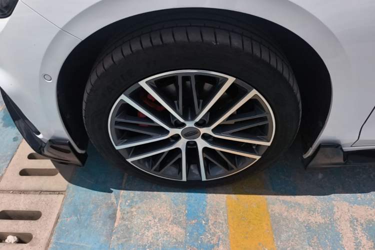 Used Geely Auto Preface 2024 2.0TD Xiaohan Edition Exterior 4