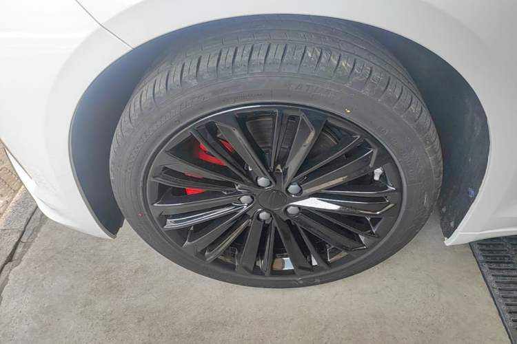 Used Geely Auto Preface 2024 Zhiqing 1.5TD Galaxy Edition Exterior 4